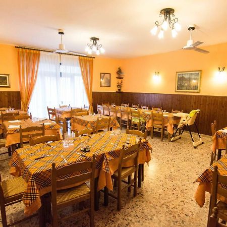 Cantarana Hotell Sesta Godano Eksteriør bilde